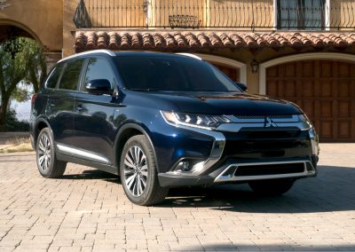 Mitsubishi-Outlander
